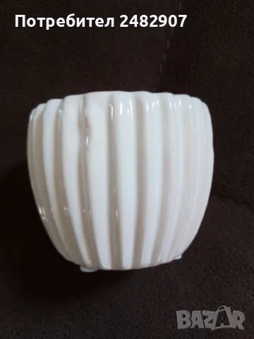 Малка керамична кашпа