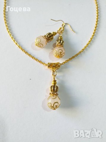 Красивият ни нов комплект бижута с камъни Бял кварц и богати орнаменти в цвят злато , снимка 14 - Бижутерийни комплекти - 35117281