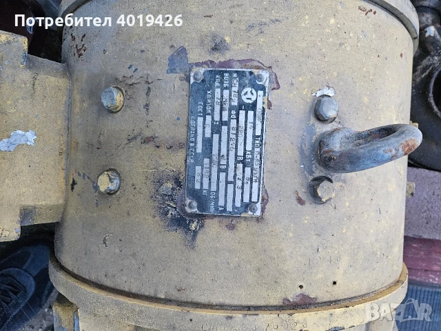 Продавам правотокови електродвигатели на снимката, снимка 8 - Електродвигатели - 51159329