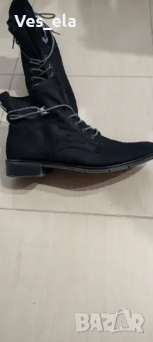 черни велурени боти