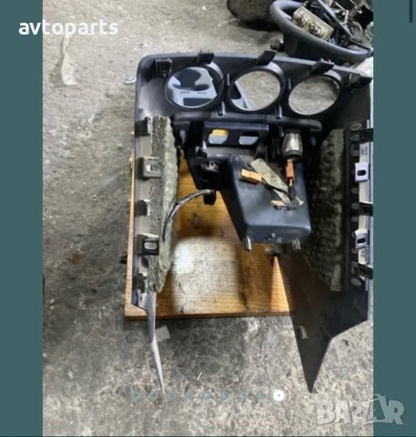 Ford connect 2009година централна конзола, снимка 8 - Части - 40400187