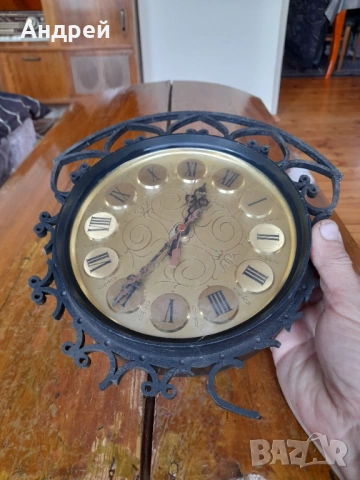 Стенен часовник Янтар,Jantar #5, снимка 2 - Антикварни и старинни предмети - 53328556