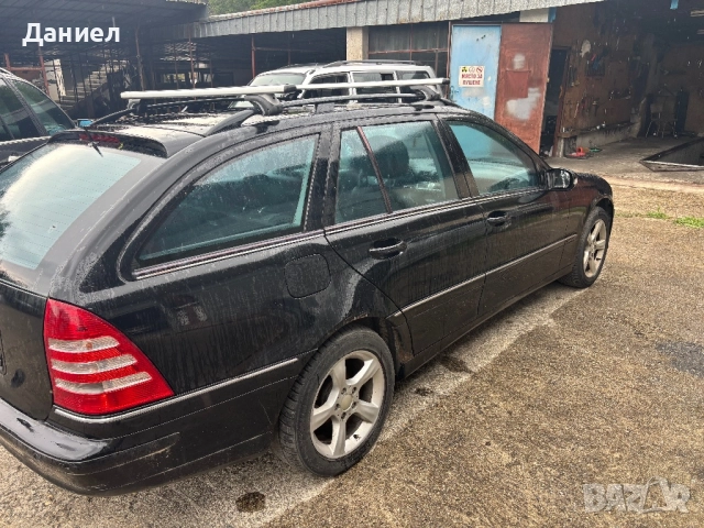 Мерцедес ц220 150 коня 2007 , снимка 3 - Автомобили и джипове - 51715493