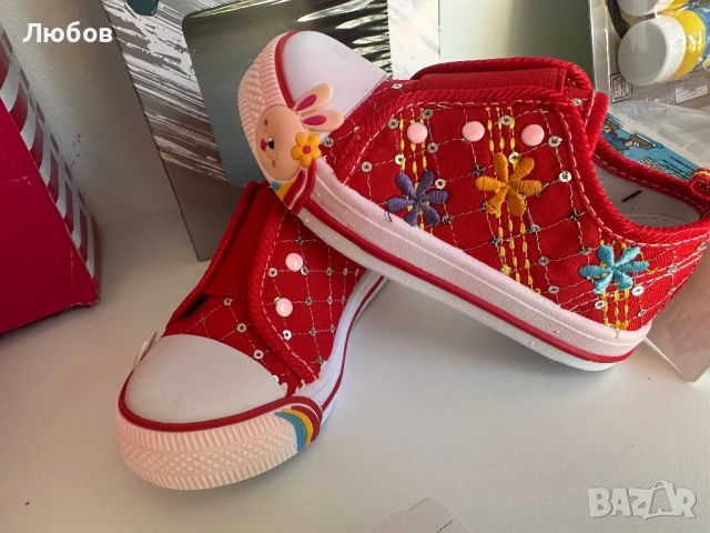 Обувки и пантофи, снимка 2 - Детски обувки - 50890121