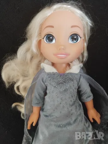 Кукла Frozen пеещата Елза, снимка 4 - Кукли - 49310777