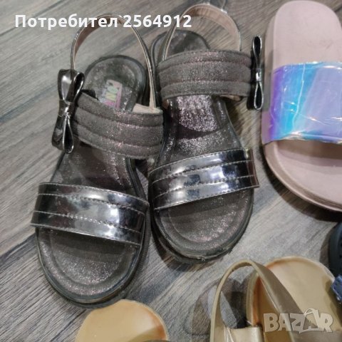 Продавам лот от летни детски обувки, снимка 2 - Детски сандали и чехли - 35383407