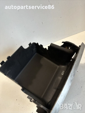 Отделение за съхранение на жабка за Jeep Grand Cherokee (2012) B47078, снимка 2 - Части - 53508889