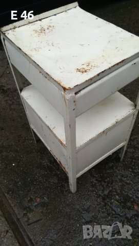 Метално шкафче, снимка 2 - Шкафове - 40867656