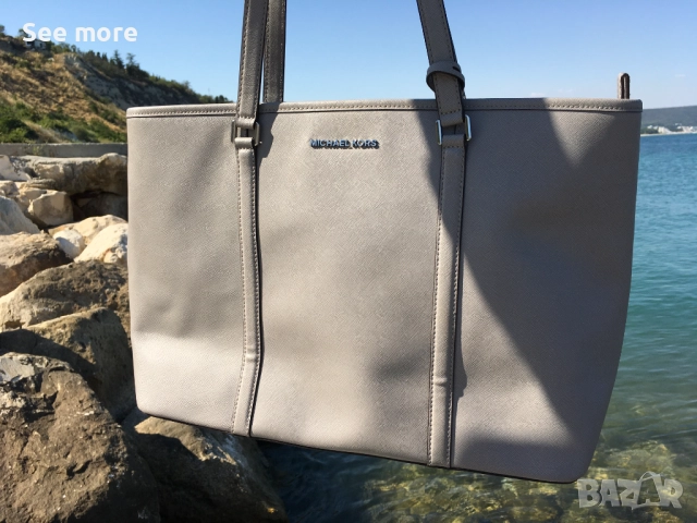 Michael Kors Jet Set кожена чанта, снимка 15 - Чанти - 52074151