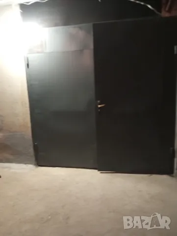 Давам подземен гараж под наем, снимка 3 - Гаражи и паркоместа - 49099932