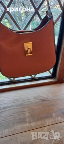 Дамска чанта в кафяв цвят, снимка 3 - Чанти - 52963024