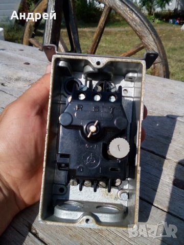 Стар електрически шалтер,прекъсвач #2, снимка 5 - Антикварни и старинни предмети - 27033096
