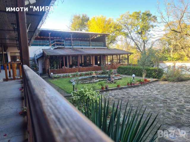 ТЪРГОВСКИ КОМПЛЕКС в кв. Младежки хълм гр. Хасково, снимка 9 - Заведения - 43169072