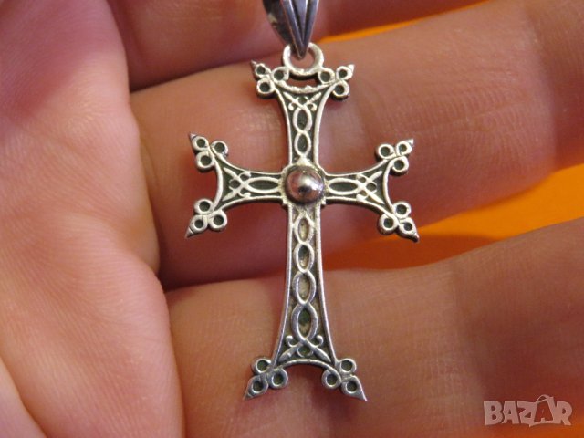 сребърно кръстче, арменски сребърен кръст с надписи на гърба  - за защита от зли сили, снимка 3 - Колиета, медальони, синджири - 37536997