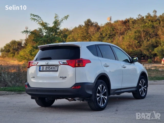 Toyota RAV4 2015 г. - 29 900 лв., снимка 3 - Автомобили и джипове - 51159627