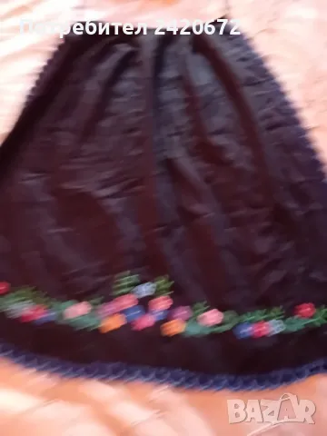 Добруджански   престилки с  бродерия, снимка 2 - Антикварни и старинни предмети - 48173293