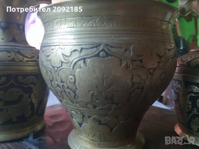 Вази, снимка 3 - Антикварни и старинни предмети - 37721845