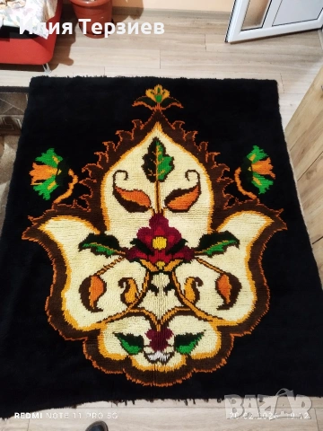 Ръчно тъкан вълнен китеник (губер) с богат флорален мотив – 170х200 см