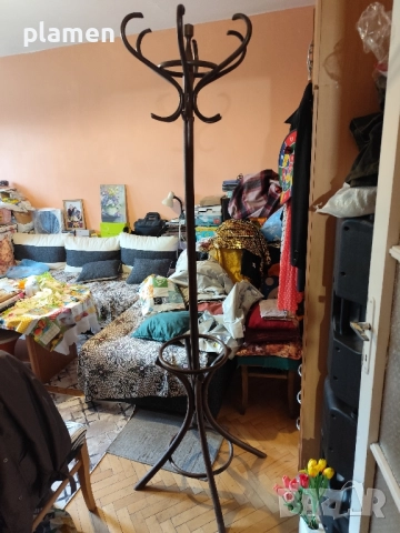 Закачалка от дърво 