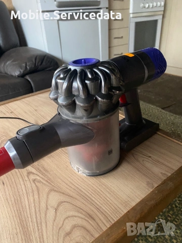 Вертикална Прахусмокачка Dyson V6 Total Clean, снимка 6 - Прахосмукачки - 53240877