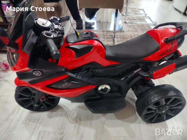 Детски акумулаторен мотор.  