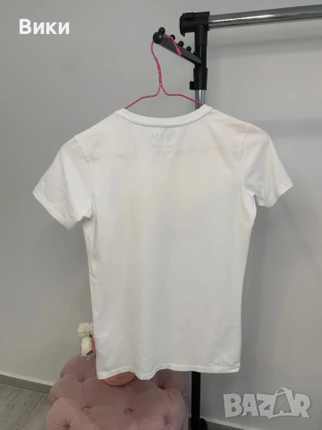 Тениска Guess размер S, снимка 17 - Тениски - 51036368