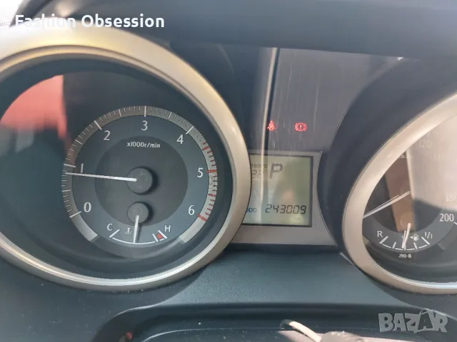 Toyota Land cruiser 150 60th Anniversary, снимка 8 - Автомобили и джипове - 50355686