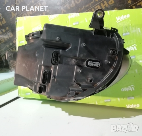 Фар Фарове за Мерцедес Р-класа В251 / Mercedes R-Class Minivan W251 Bi-Xenon AFS - завиващ. , снимка 9 - Части - 44052884