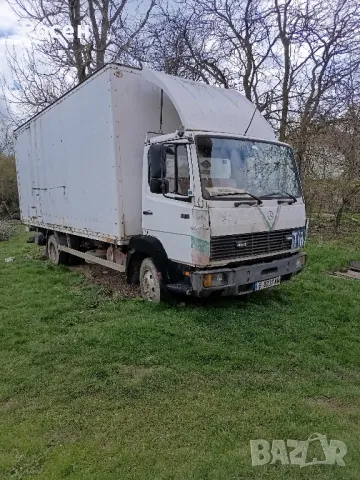 Продавам Мерцедес 814 на части 