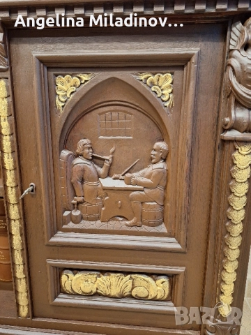 Комод, скрин, библиотека с богата дърворезба , снимка 6 - Шкафове - 52551620