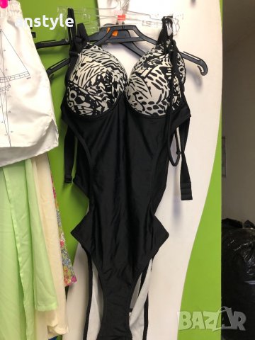 Цял бански в бяло и черно, снимка 2 - Бански костюми - 32940956