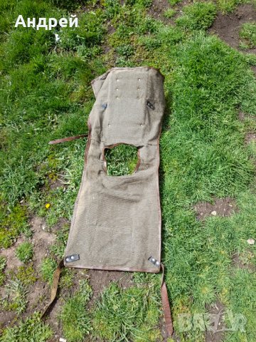 Стара военна раница,жилетка , снимка 3 - Антикварни и старинни предмети - 32595125
