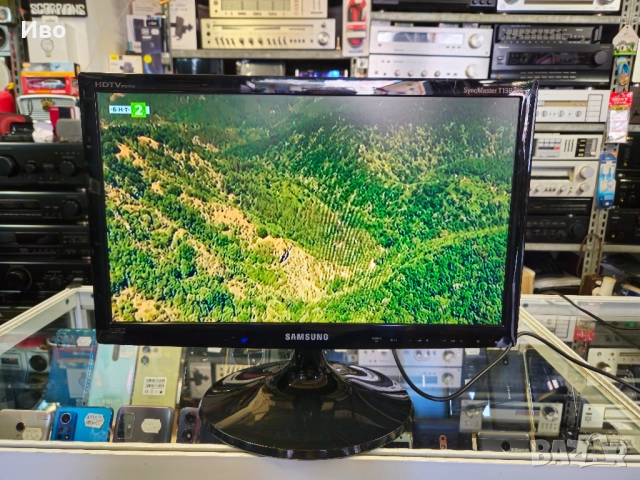 19" телевизор Samsung LT19B300EW/EN В отлично техническо и визуално състояние. Вграден тунер за ефир