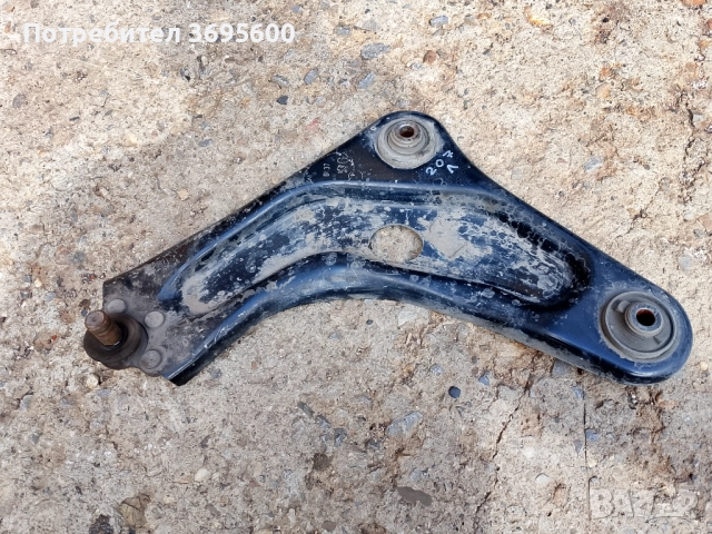Peugeot 207 Пежо 207 ляв десен носач носачи, снимка 5 - Части - 51715140