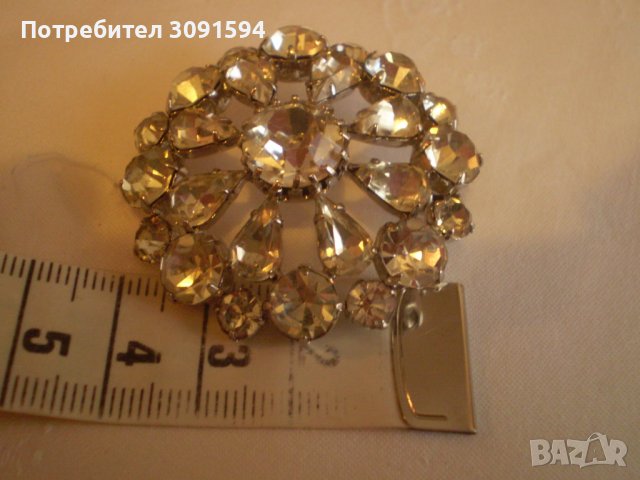 Стара брошка Чехски кристал , снимка 2 - Други - 38754456