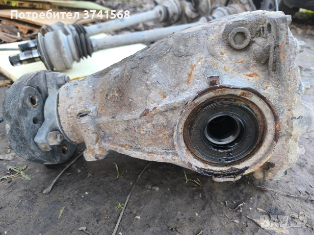 заден диференциал Mercedes w203 c220, снимка 2 - Части - 52738592