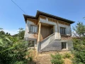 Продавам къща във с.Кутово, снимка 1