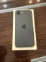 Iphone 16e 100% батерия неразличим от нов, снимка 2