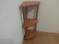 Ъглова етажерка от масивна дървесина !!!, снимка 1