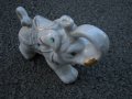 Порцеланова статуетка фигурка с позлата слон, снимка 2