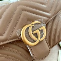 Дамска чанта Gucci - GG Marmont small matelassé, снимка 14 - Чанти - 43726593