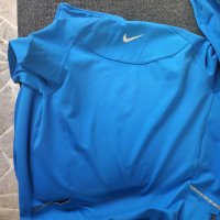 Спортно Горнище Nike , снимка 2 - Спортни дрехи, екипи - 38211242