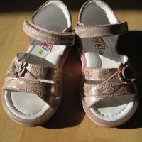 бебешки сандали PONKI , снимка 1 - Детски сандали и чехли - 27725798