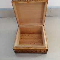 Дървена кутия 13.5 х 13.5 h 6 см. , снимка 5 - Други стоки за дома - 32414565