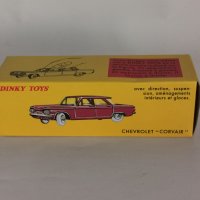 1/43 #552 Dinky Atlas Chevy Chevrolet Corvair Шебролет Нов В кутия, снимка 2 - Коли, камиони, мотори, писти - 35230314