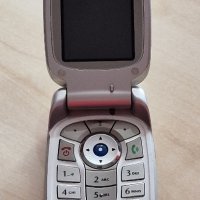 Motorola V525, снимка 2 - Motorola - 43839960