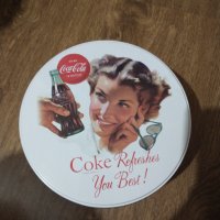 Метална кутия за бисквити/сладки или друго CocaCola внос от Германия, снимка 1 - Кутии за храна - 32316391