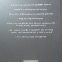 Good Housekeeping Cookery Book: The Cook's Classic Companion. 1998 г., снимка 6 - Специализирана литература - 26356220