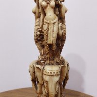 Винтидж фигура, свещник колона от алабастър.
Височина 48 см. 
Перфектно състояние., снимка 6 - Антикварни и старинни предмети - 42539549