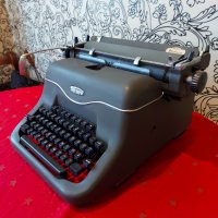 Колекционерска пишеща машина, снимка 6 - Колекции - 32520725